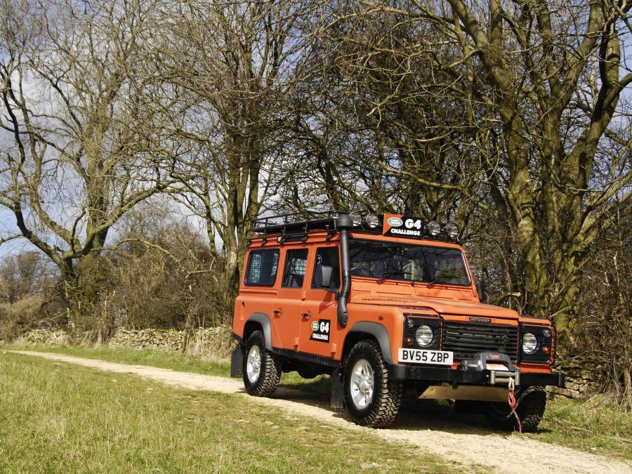  Land Rover Defender 110 G4 Challenge 2006 года  (фото 2 из 4)